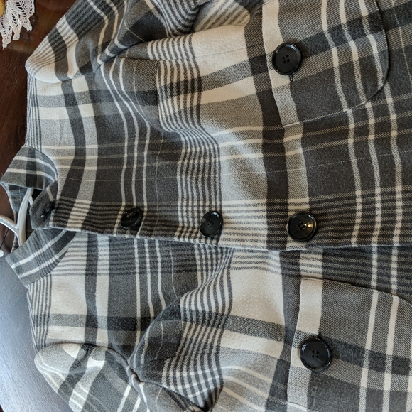 Allison Daley Blazer - Picture 9 of 9